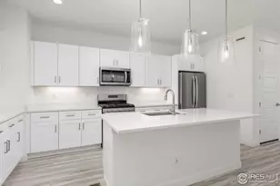 165 Washington St, Erie, CO 80516 - Photo 4