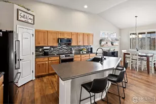 2076 Peach Blossom Dr, Windsor, CO 80550 - Photo 4
