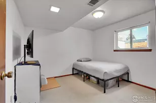 1542 Cambridge Dr, Longmont, CO 80503 - Photo 32