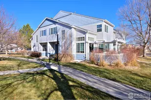 1419 Red Mountain Dr, Longmont, CO 80504 - Photo 2