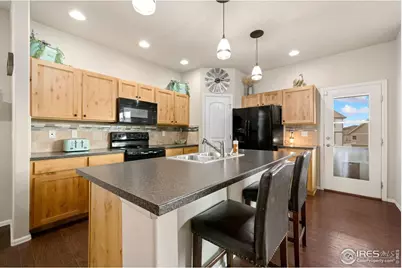 2674 Sapphire St, Loveland, CO 80537 - Photo 6