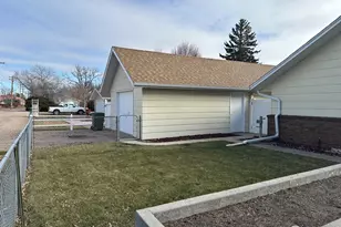 420 W 6th St, Julesburg, CO 80737 - Photo 4