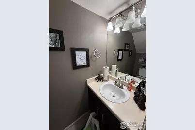 5141 Jasper St, Denver, CO 80239 - Photo 12