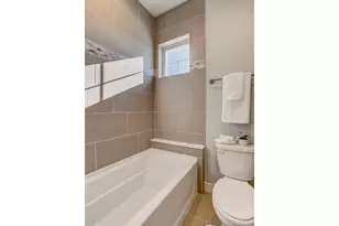 160 High Point Dr, Longmont, CO 80504 - Photo 16