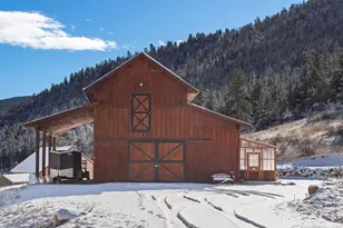 957 Dunraven Glade Rd, Glen Haven, CO 80532 - Photo 1