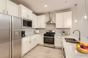 2856 Bear Springs Circle, Longmont, CO 80503 - Photo 4