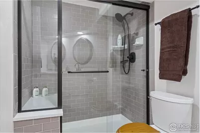 729 Brookside Dr, Longmont, CO 80504 - Photo 26