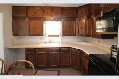 530 Taylor St, Sterling, CO 80751 - Photo 10