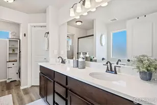 902 Maplebrook Dr, Windsor, CO 80550 - Photo 28