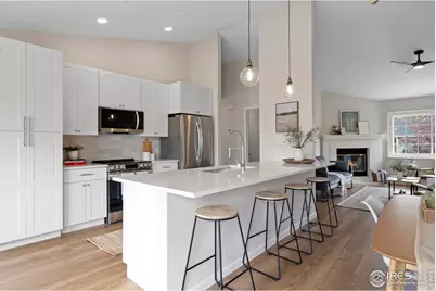 4342 Sunridge Dr, Loveland, CO 80538 - Photo 4