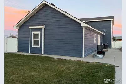 510 Illinois Ave, Stratton, CO 80836 - Photo 2