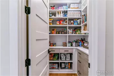 4274 E Dickenson Pl, Denver, CO 80222 - Photo 14