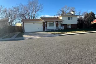 1555 S Gilpin Ave, Loveland, CO 80537 - Photo 1