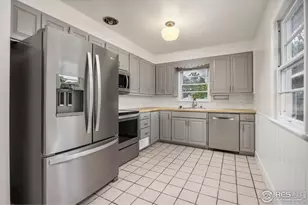 2211 11th St, Greeley, CO 80631 - Photo 12