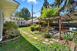 1012 6th Ave, Longmont, CO 80501 - Photo 36