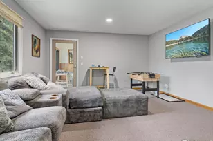 1224 Brook Dr, Estes Park, CO 80517 - Photo 32