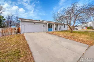 4113 Warbler Dr, Fort Collins, CO 80526 - Photo 2