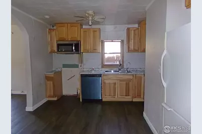 1513 E 4th St, Loveland, CO 80537 - Photo 14
