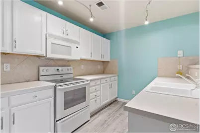 1404 Whitehall Dr #17-C, Longmont, CO 80504 - Photo 10