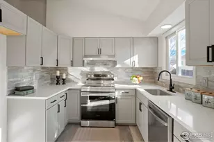 2112 E 18th St, Loveland, CO 80538 - Photo 8