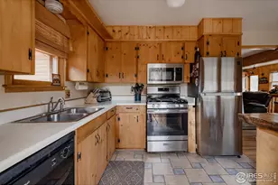 1026 Lexington Ln, Estes Park, CO 80517 - Photo 12