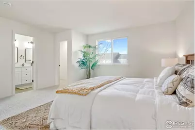 5619 Blue Mountain Cir, Longmont, CO 80503 - Photo 12