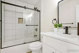 5619 Blue Mountain Cir, Longmont, CO 80503 - Photo 18