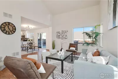 5619 Blue Mountain Cir, Longmont, CO 80503 - Photo 4