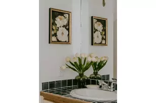 2201 Pearl St, Boulder, CO 80302 - Photo 32