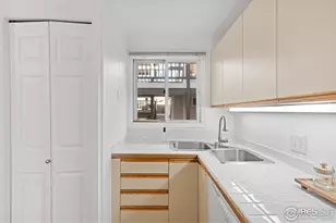 2201 Pearl St, Boulder, CO 80302 - Photo 16
