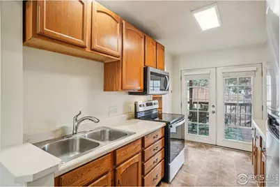 327 Park Ave, Eaton, CO 80615 - Photo 10