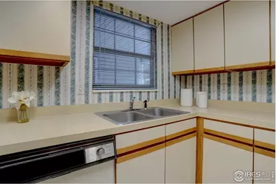 12685 E Pacific Cir #E, Aurora, CO 80014 - Photo 8