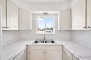 2210 S Dexter St, Denver, CO 80222 - Photo 10