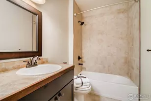 2521 Des Moines Dr, Fort Collins, CO 80525 - Photo 32