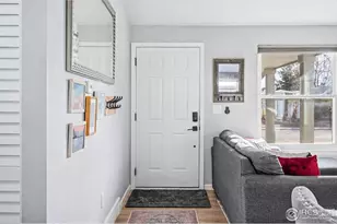 325 S Cherrywood Dr, Lafayette, CO 80026 - Photo 4