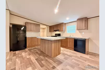 125 Birch St, Log Lane Village, CO 80705 - Photo 4