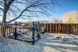 613 E 50th St, Loveland, CO 80538 - Photo 42