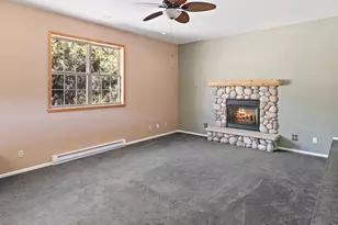 582 Meadowview Dr, Estes Park, CO 80517 - Photo 12