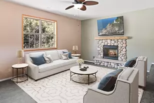 582 Meadowview Dr, Estes Park, CO 80517 - Photo 14