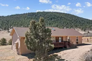 582 Meadowview Dr, Estes Park, CO 80517 - Photo 1