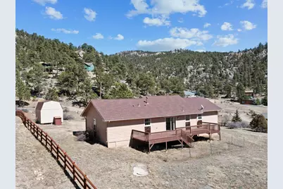 582 Meadowview Dr, Estes Park, CO 80517 - Photo 1