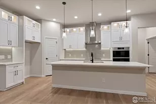 461 Muirfield Cir, Louisville, CO 80027 - Photo 2