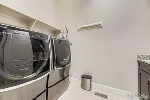 26 Willowcroft Dr, Littleton, CO 80123 - Photo 22