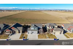 946 Tail Water Dr, Windsor, CO 80550 - Photo 2