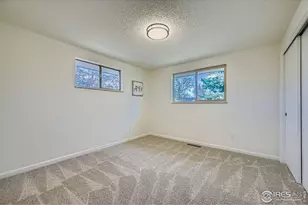 727 Hubbard Dr, Longmont, CO 80504 - Photo 10