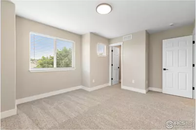 1673 Valency Dr, Loveland, CO 80537 - Photo 10
