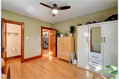 315 W 8th St, Loveland, CO 80537 - Photo 22