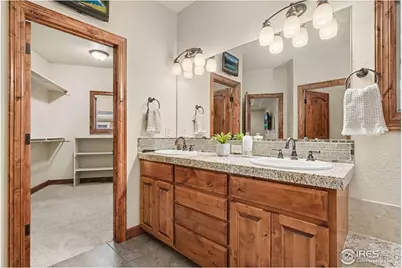 152 Two Moons Dr, Loveland, CO 80537 - Photo 32