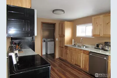 104 Cedar St, Log Lane Village, CO 80705 - Photo 4