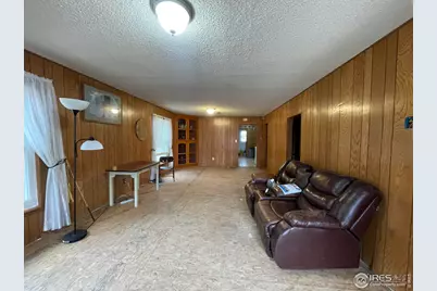 220 New York Ave, Stratton, CO 80836 - Photo 8